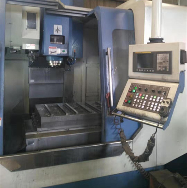 生产设备数控钻床